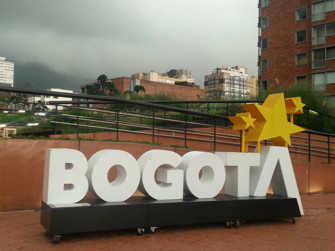 A Bogota On Holidays By Open - Hotel Cas-Embajada Americana Exterior photo